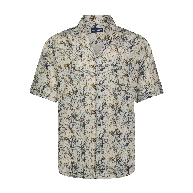 Floral Tropical Print in Camp Collar Model Short Sleeve Shirt