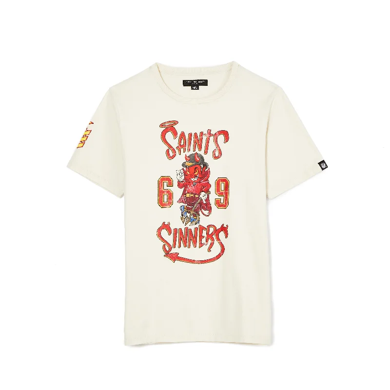 SHORT SLEEVE CREW NECK TEE "SAINTS & SINNERS" IN WINTER WHITE