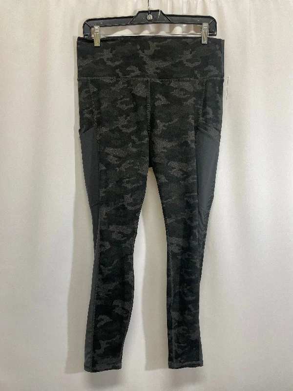 Athletic Leggings By Fabletics In Camouflage Print, Size: L